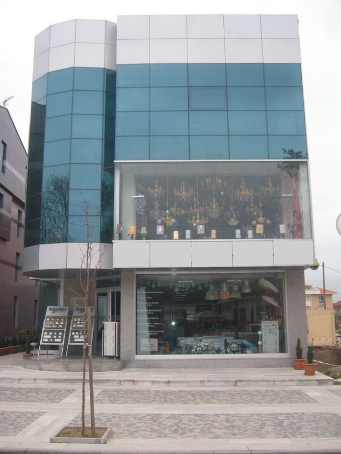 Kuyumcuzade Bulvarı İşmerkezi